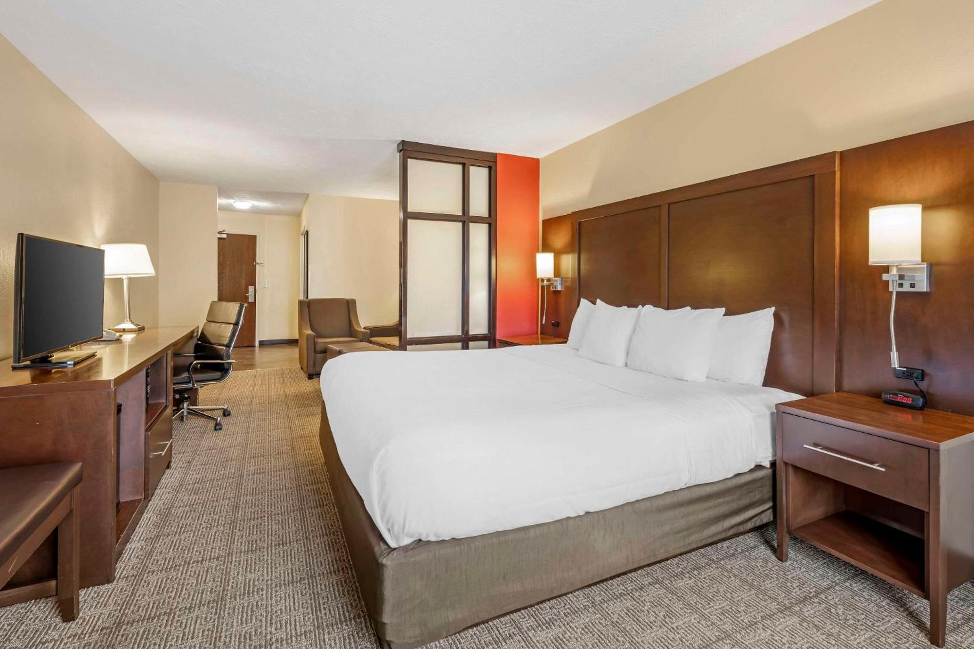 คอมฟอร์ต สวีท อีสต์ Hotel ลินคอล์น ภายนอก รูปภาพ