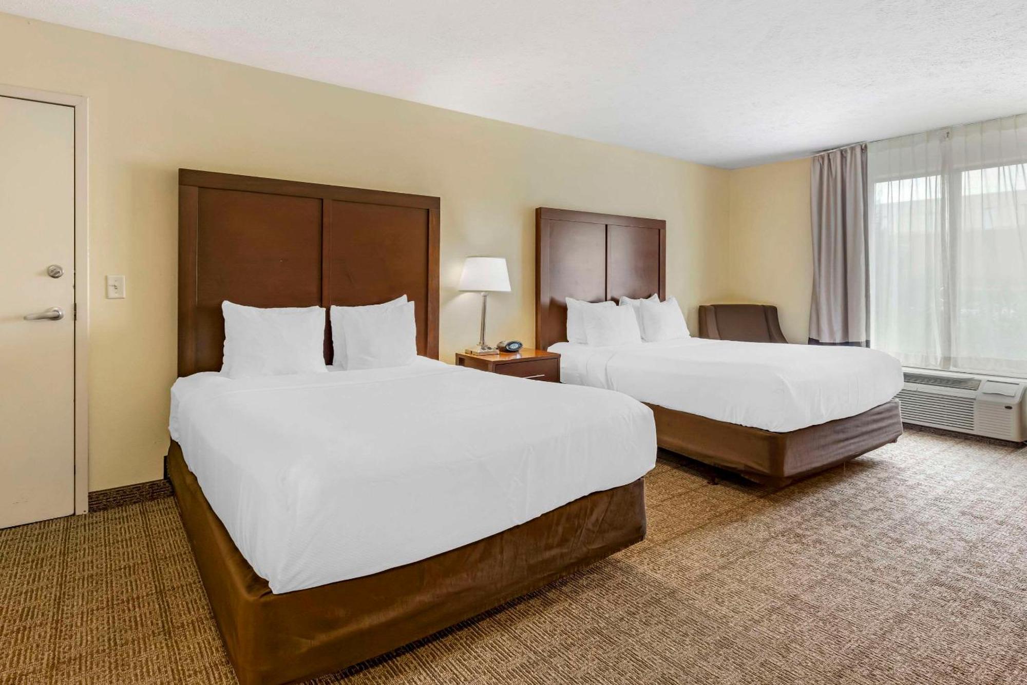 คอมฟอร์ต สวีท อีสต์ Hotel ลินคอล์น ภายนอก รูปภาพ